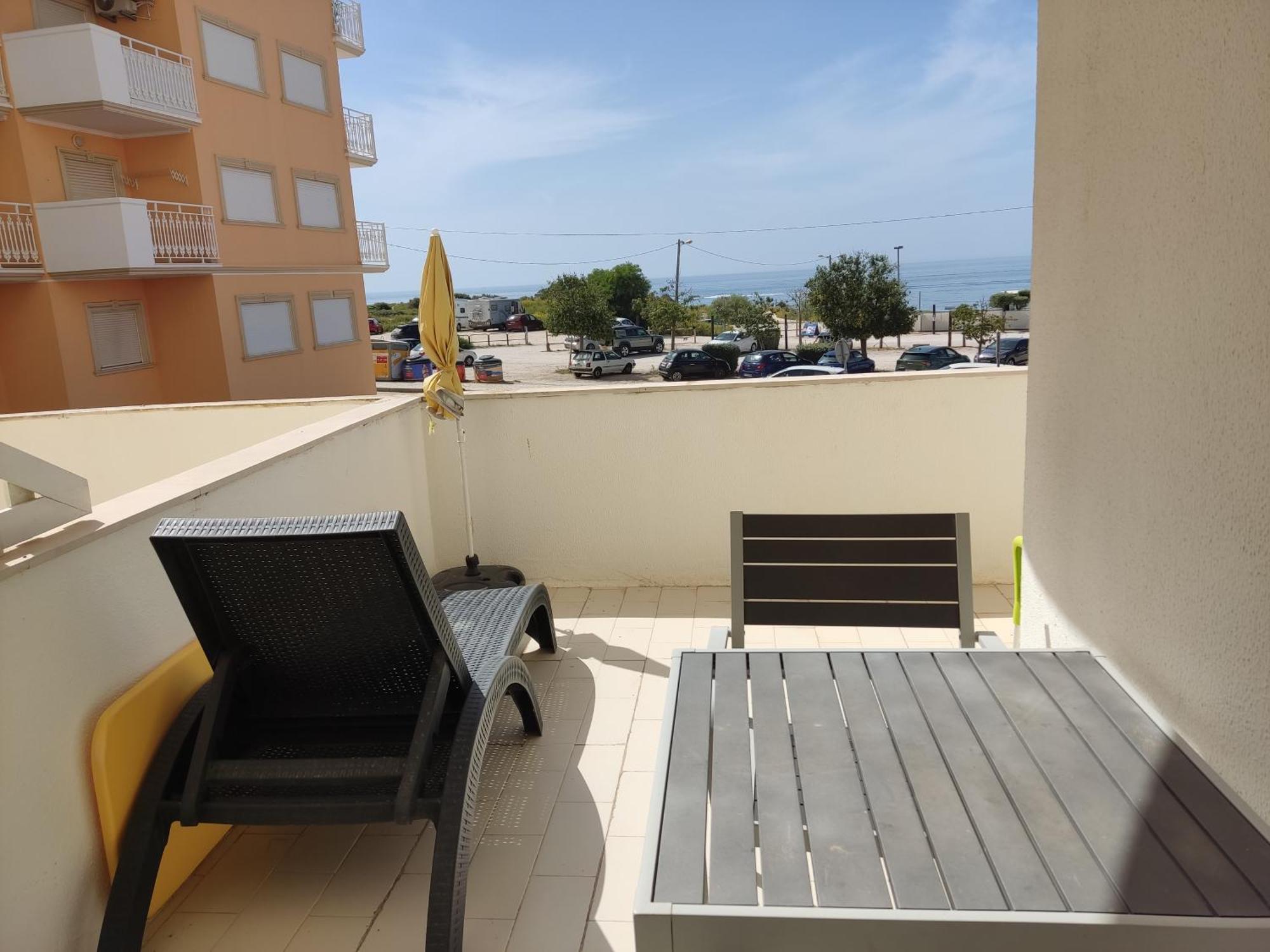 1P Torre Sol Casas & Papeis Lägenhet Armação de Pêra Exteriör bild